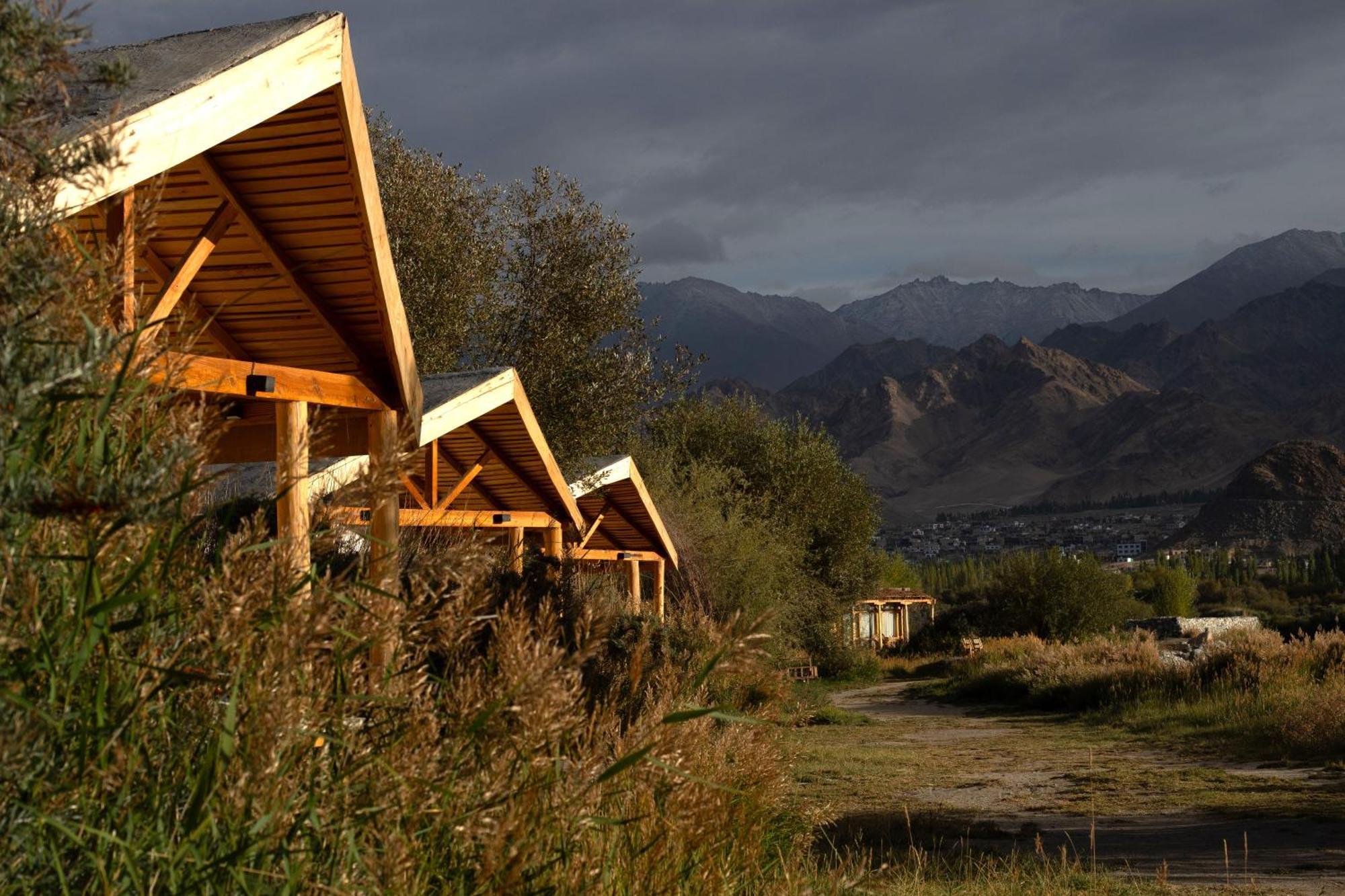 The Indus River Camp Leh Exterior photo